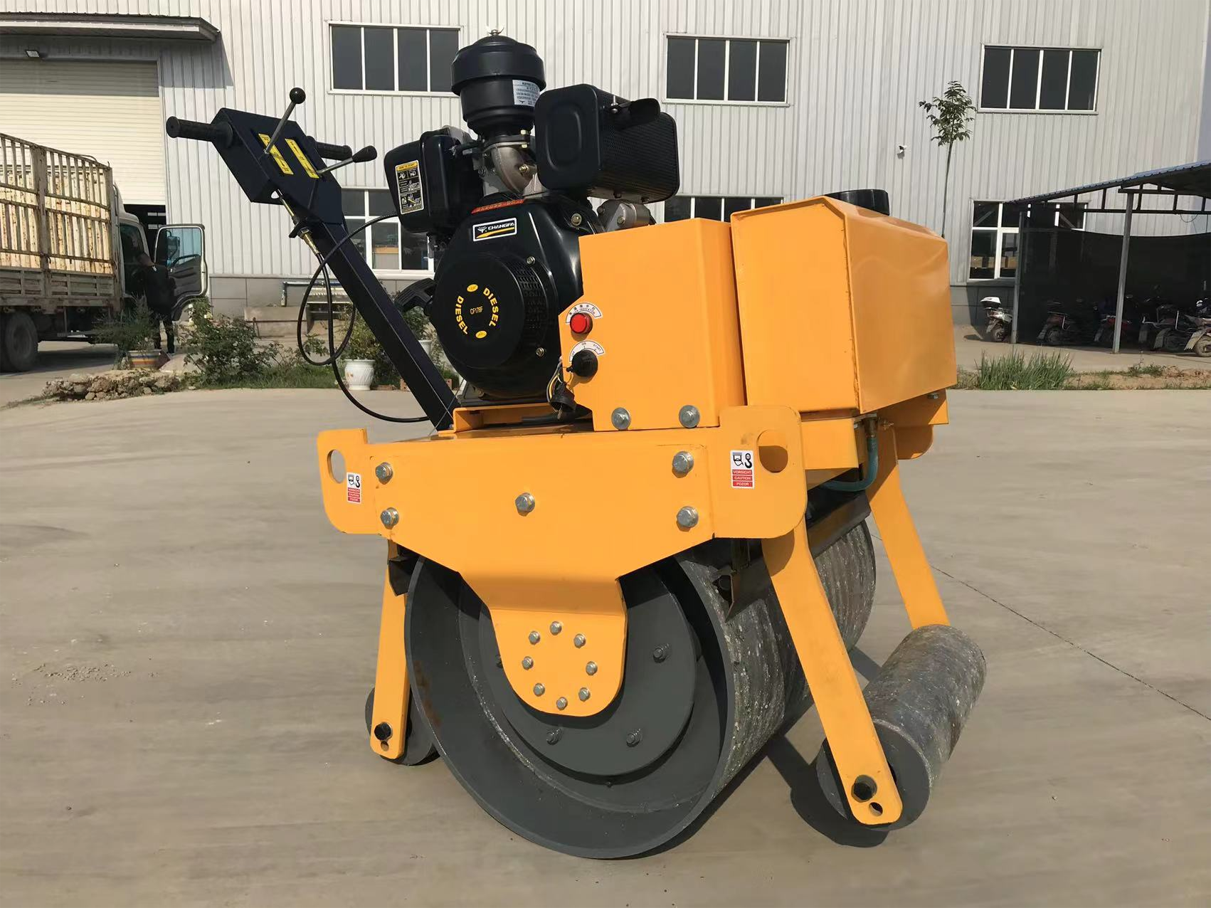 How to solve the problem of small road roller?